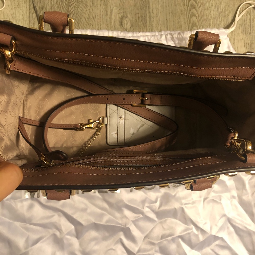 mk selma medium dusty rose with rivet - Picture 2 of 3